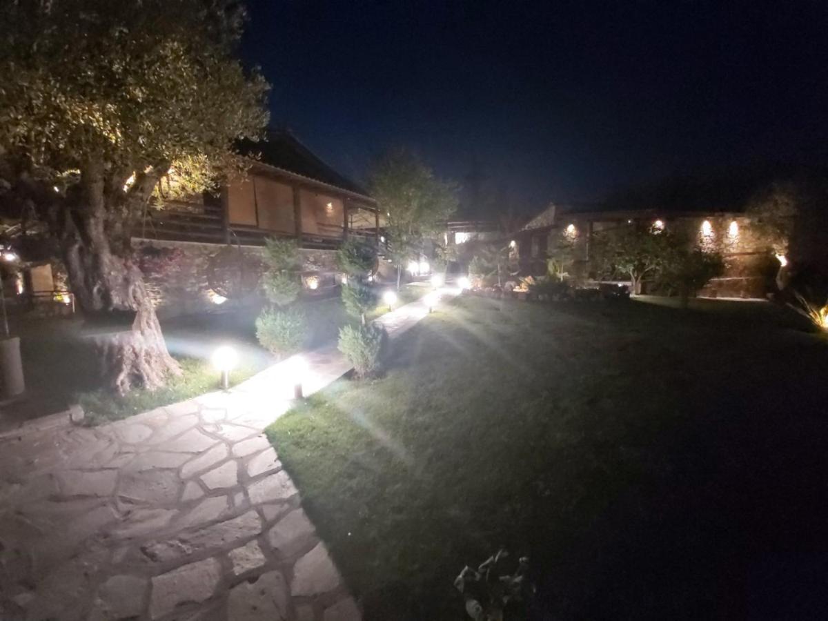Dimitris' Villas - Villa 3 ออร์โมส ปานากีอาส ภายนอก รูปภาพ