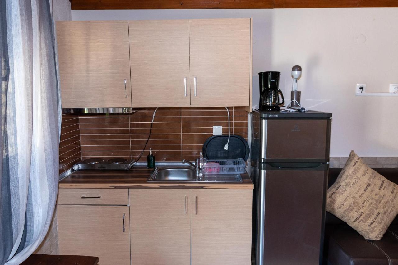 Dimitris' Villas - Villa 3 ออร์โมส ปานากีอาส ภายนอก รูปภาพ